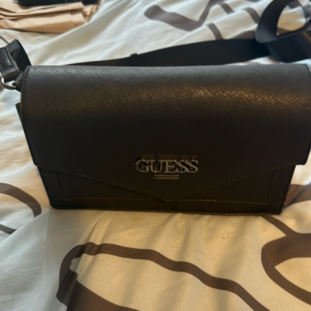 Guess crossbody bag